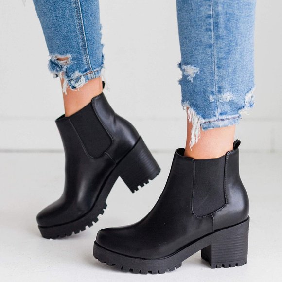 NEW🔥Black Lug Sole Platform Combat Chelsea Ankle Boot Booties Chunky Block Heel - Picture 3 of 10